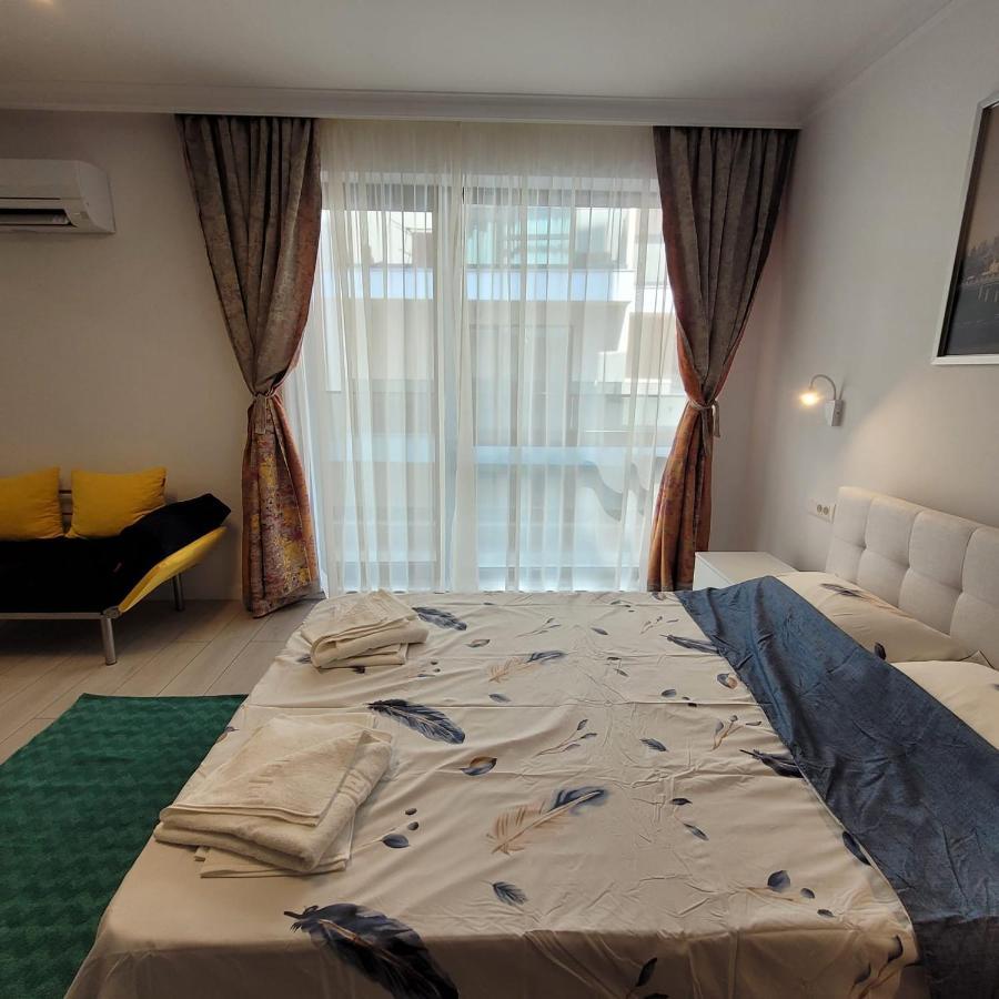 Studio 10 - Catedral Residence Bucharest - Free Parking Exterior photo
